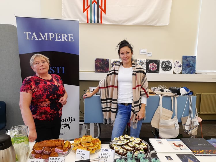 Oktoober on hõimukuu Oktoober on hõimukuu