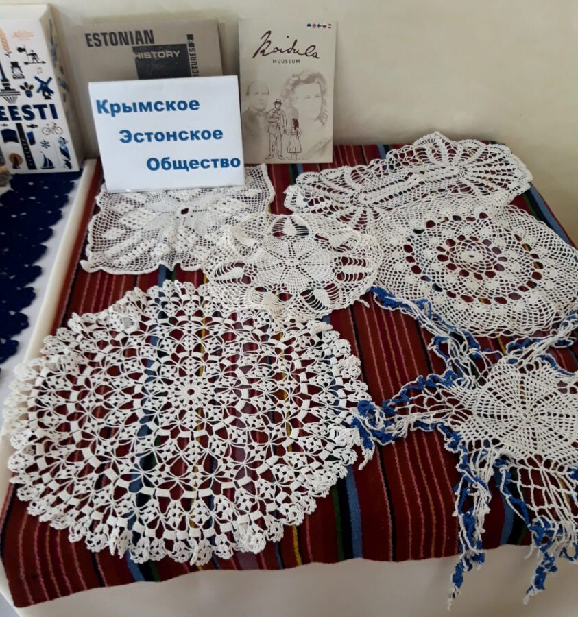 Новогодние снежинки