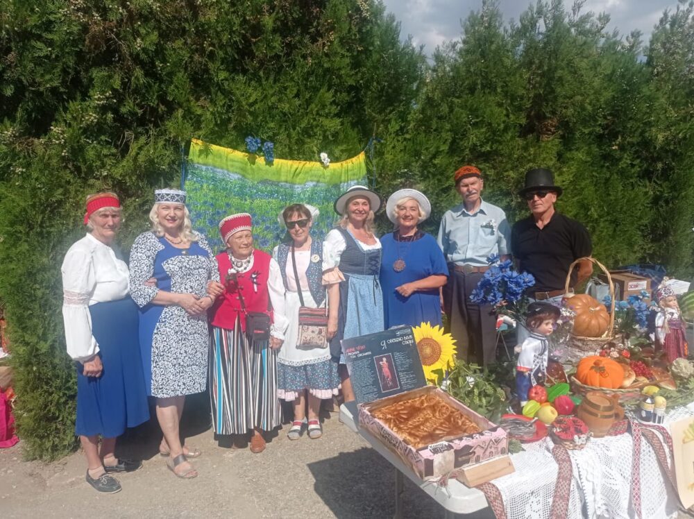 Всекрымский праздник урожая Всекрымский праздник урожая