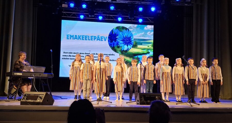 Sillamäel helises emakeel Sillamäel helises emakeel