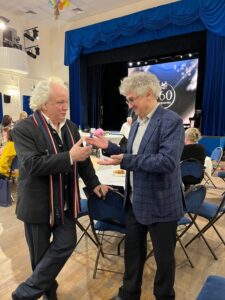 Aleksandr Part pälvis Peterburis  tänukirja.