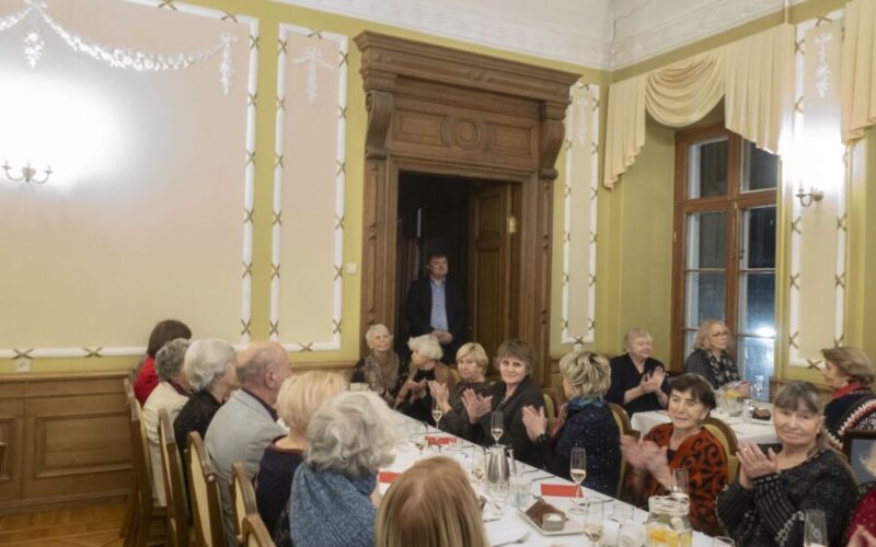 ERMi Sõbrad Mäetaguse mõisas