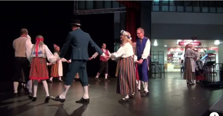 Tulehoidjad folklife festivalil